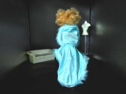 blonde barbie move bk